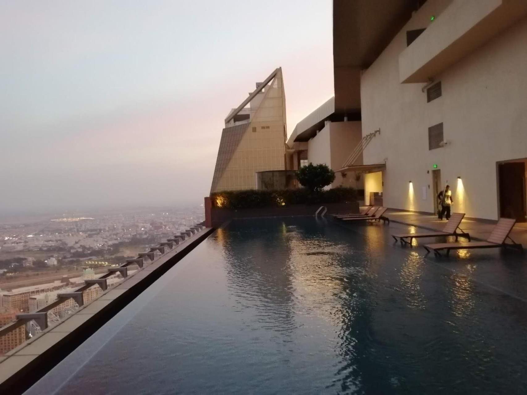 Impian II - The Peak Residence Phnom Penh Luaran gambar